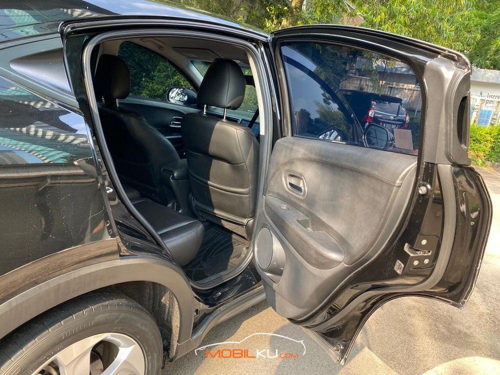 Mobil Honda HR-V 2018