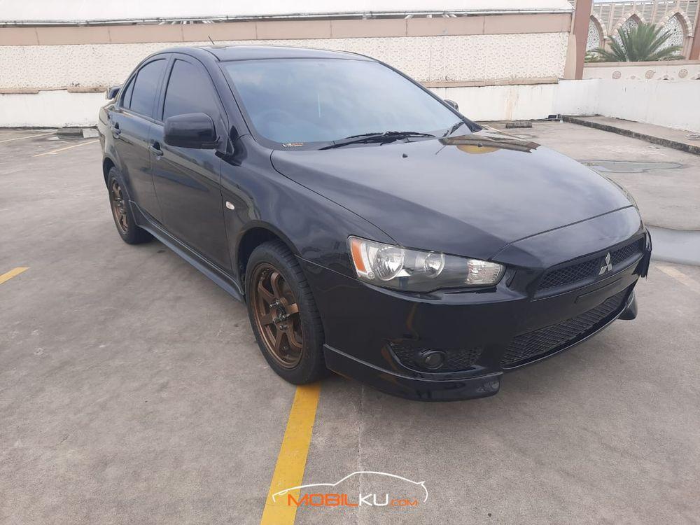 Mobil Mitsubishi Lancer 2008