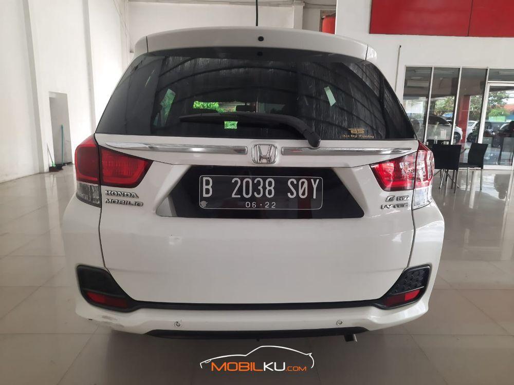 Mobil Honda Mobilio 2017
