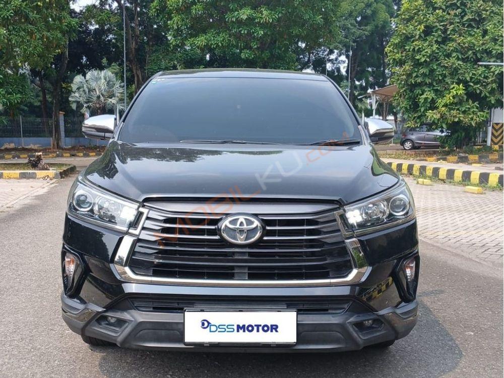 Mobil Toyota Kijang Innova 2021