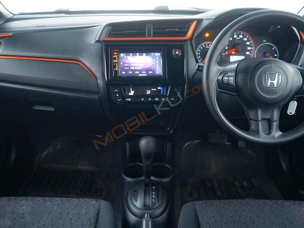 Mobil Honda Brio 2019