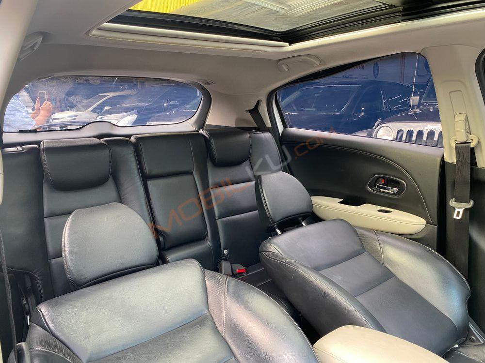 Mobil Honda HR-V 2018