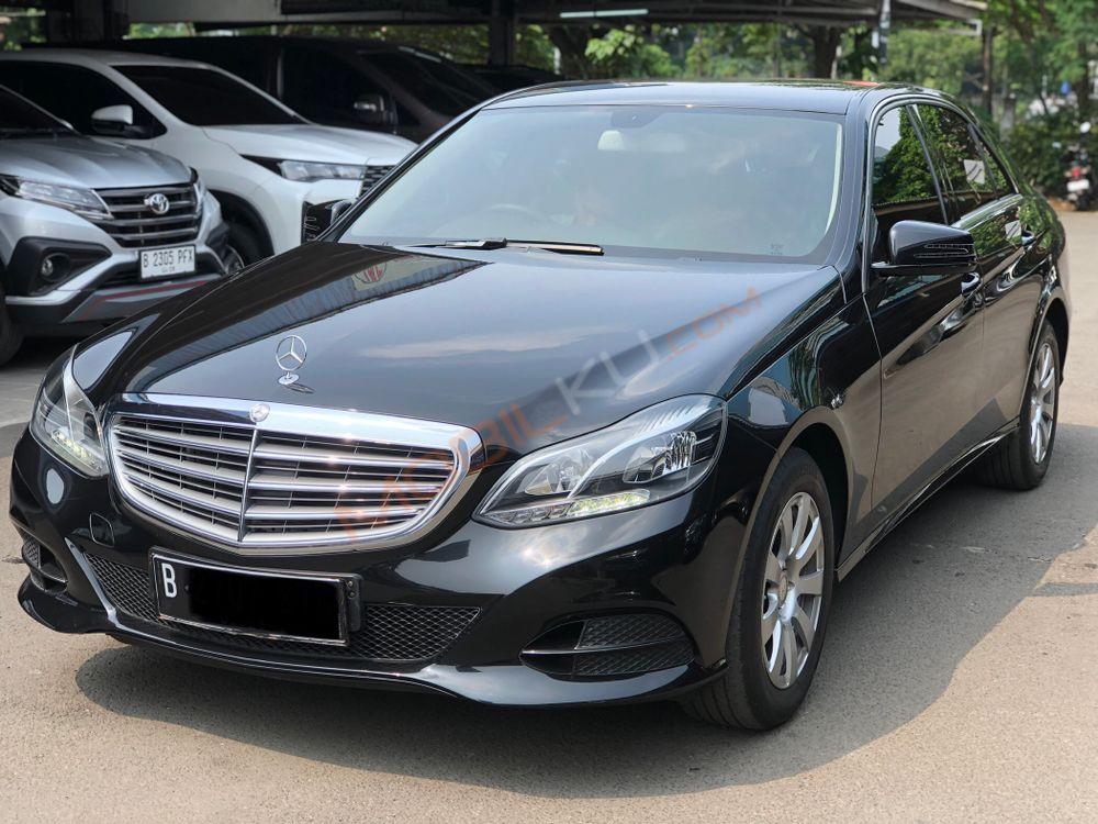 Mobil Mercedes-Benz E-Class 2016