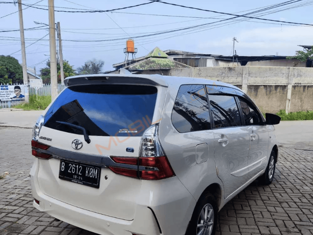 Mobil Toyota Avanza 2019