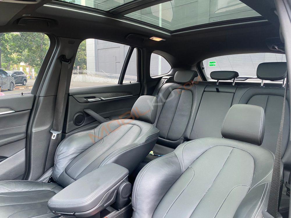 Mobil BMW X1 2019