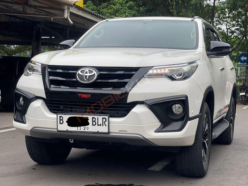 Mobil Toyota Fortuner 2019
