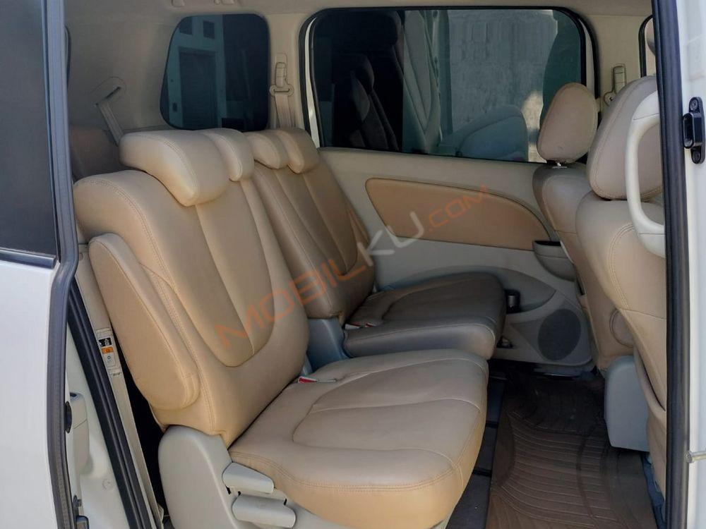 Mobil Mazda Biante 2012