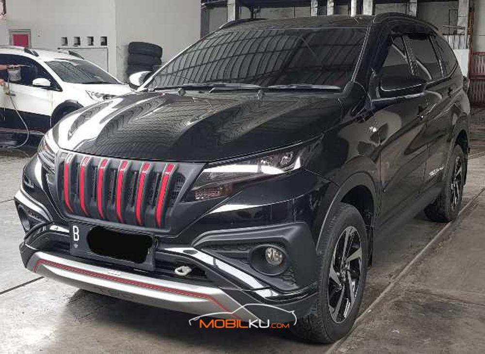Mobil Toyota Rush 2020