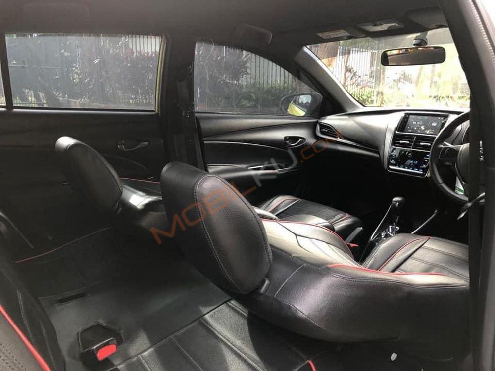 Mobil Toyota Yaris 2021
