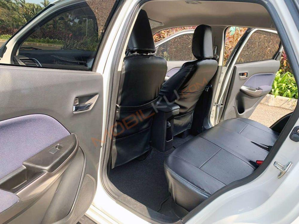 Mobil Suzuki Baleno 2020