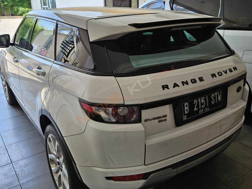 Mobil Range Rover Evoque 2012