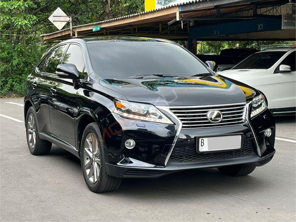 Mobil Lexus RX 2014