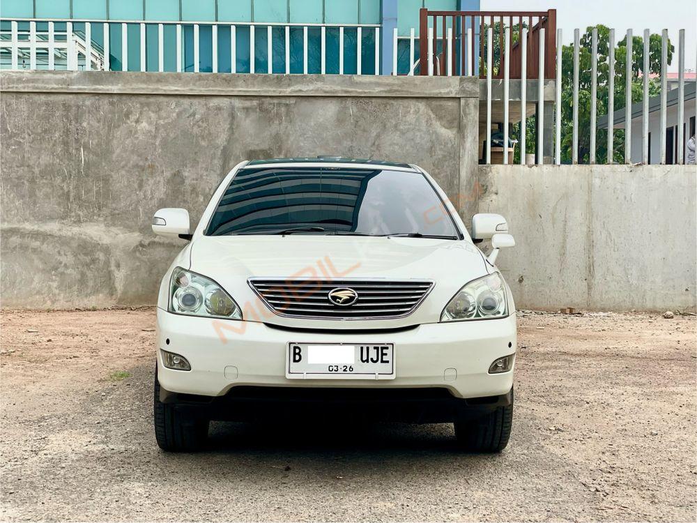Mobil Toyota Harrier 2011