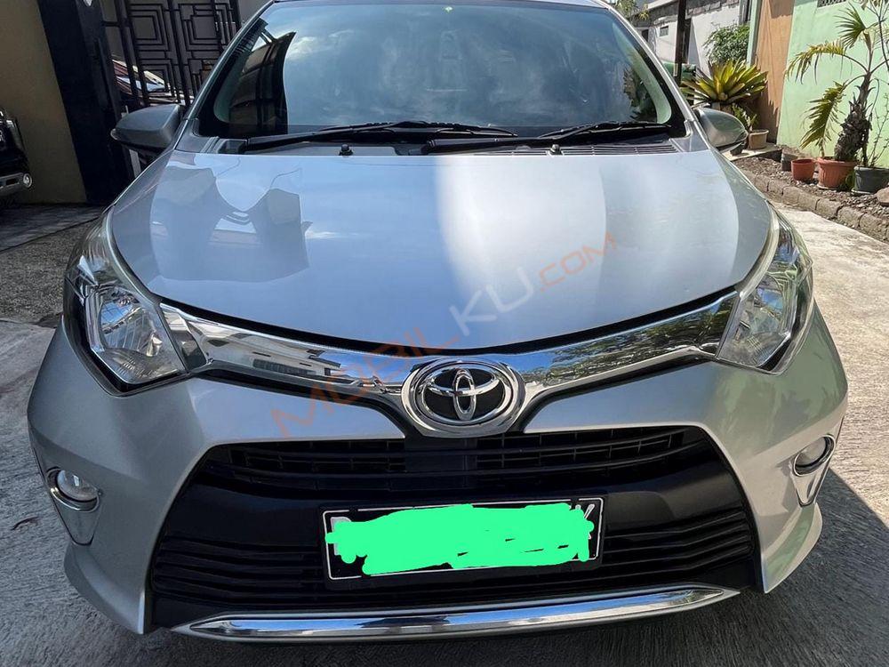 Mobil Toyota Calya 2017
