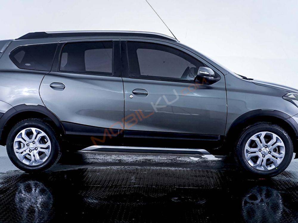 Mobil Datsun Cross 2018