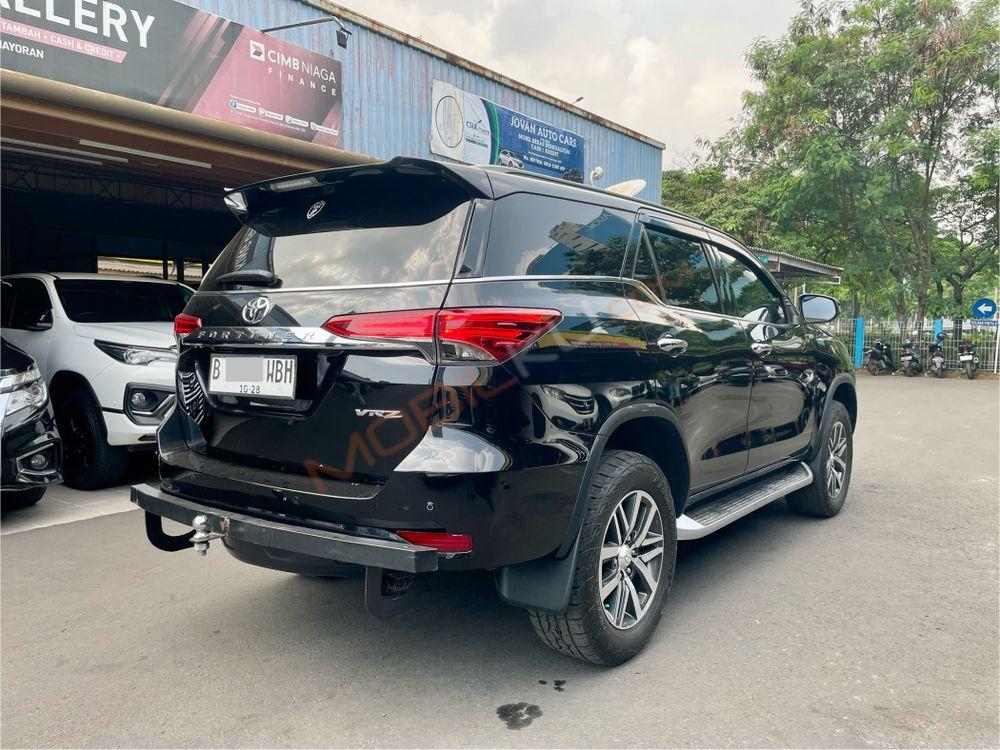 Mobil Toyota Fortuner 2018