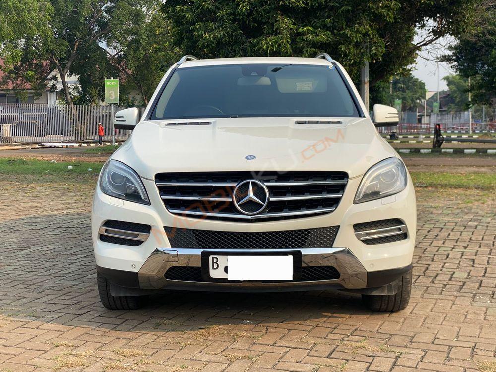 Mobil Mercedes-Benz ML 2013