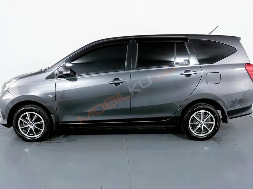Mobil Toyota Calya 2018