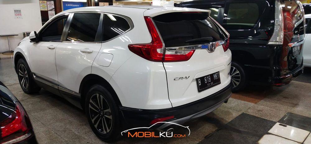 Mobil Honda CR-V 2017