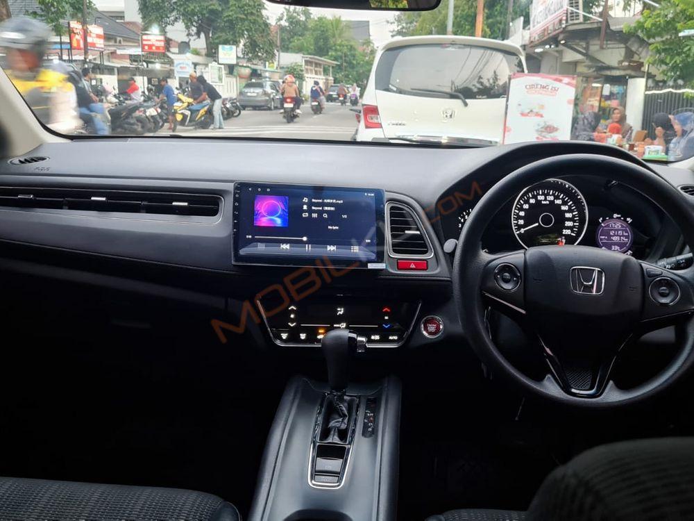 Mobil Honda HR-V 2018