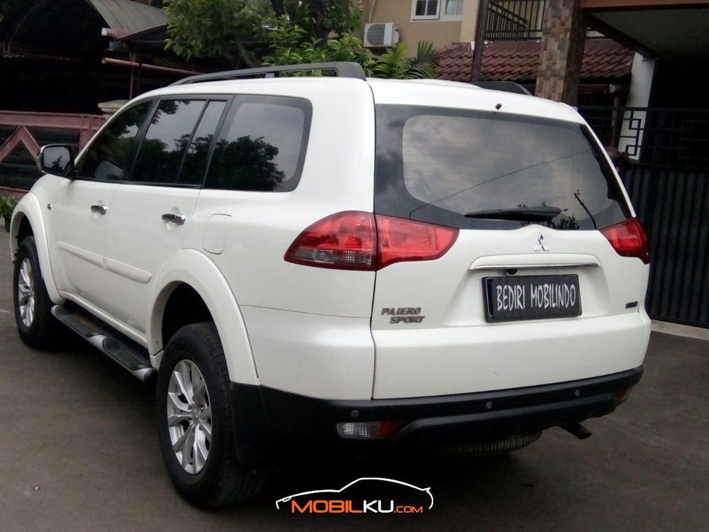 Mobil Mitsubishi Pajero Sport 2014