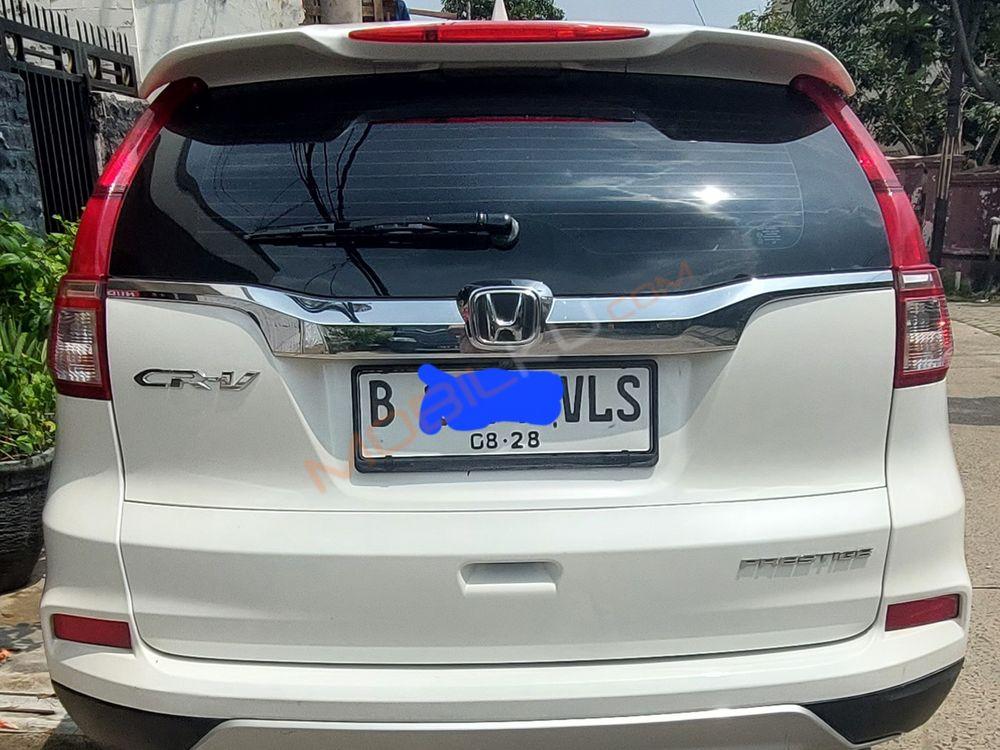 Mobil Honda CR-V 2015