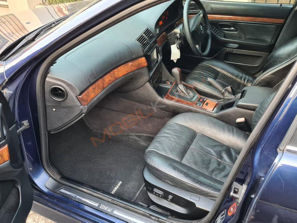 Mobil BMW 5 Series 1997
