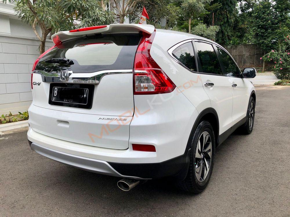 Mobil Honda CR-V 2015