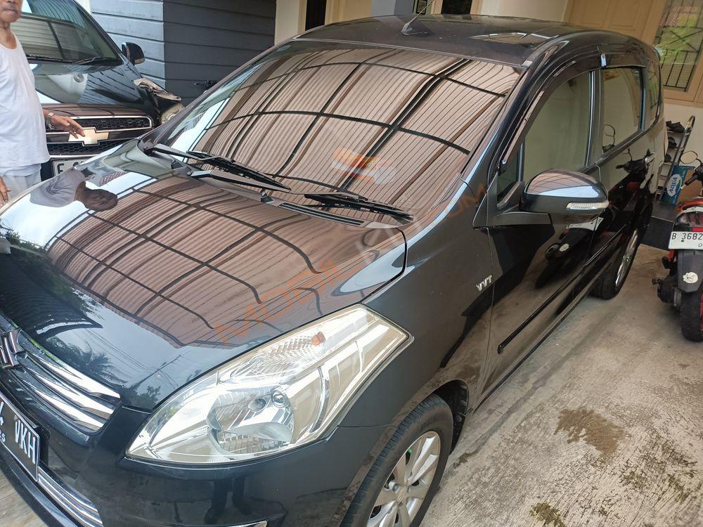 Mobil Chevrolet Captiva 2011