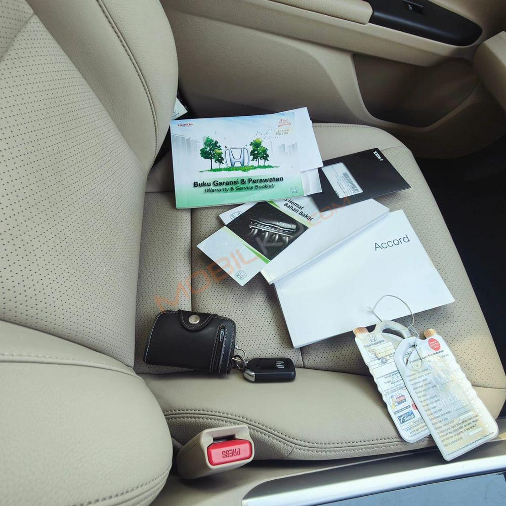 Mobil Honda Accord 2017