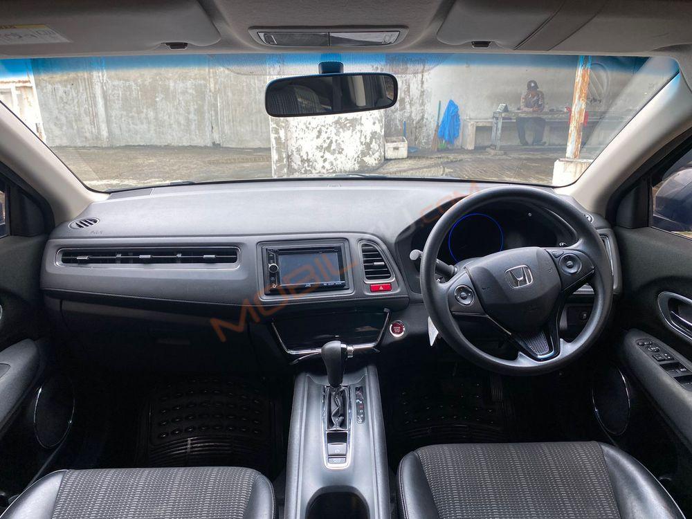 Mobil Honda HR-V 2015