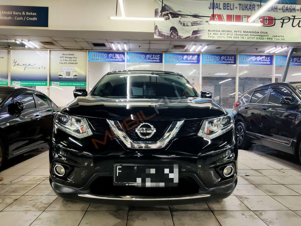 Mobil Nissan X-Trail 2017