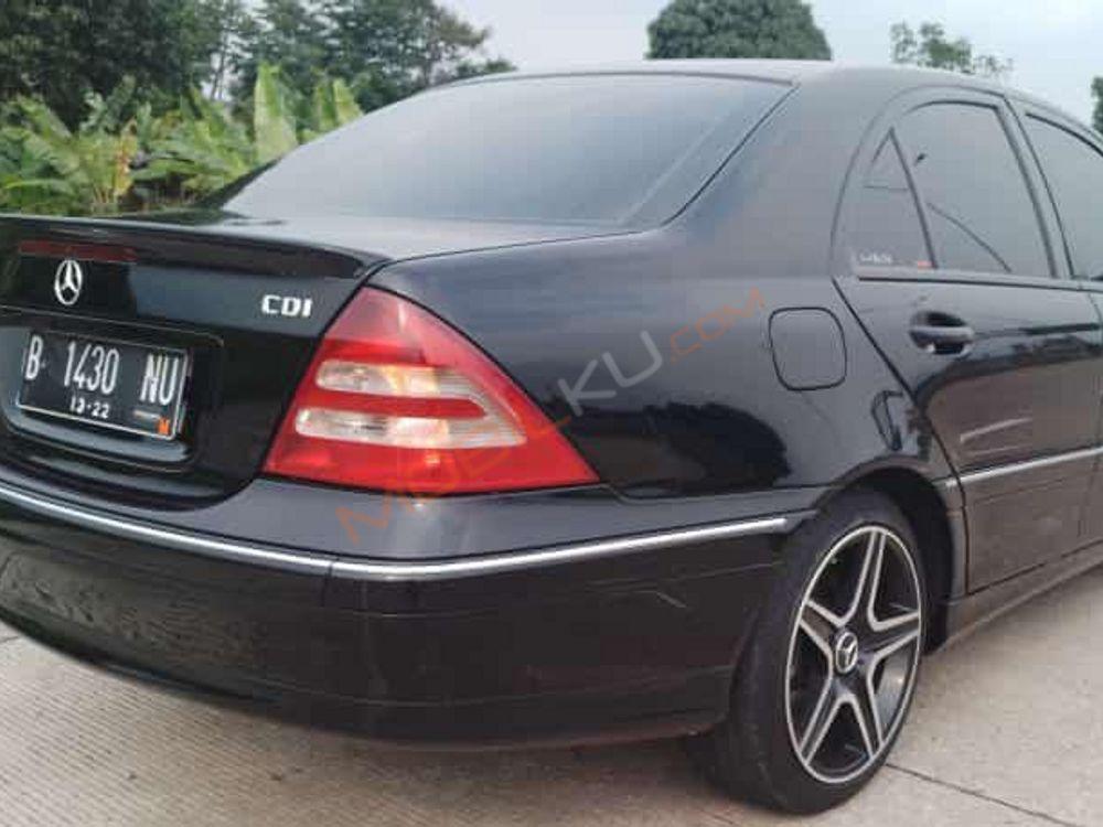 Mobil Mercedes-Benz C-Class 2003