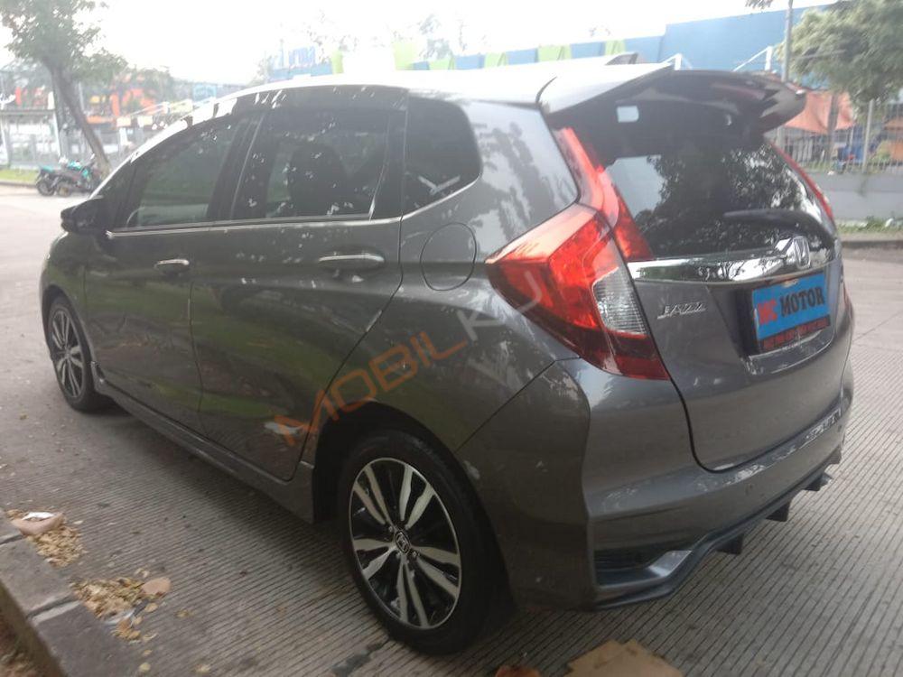 Mobil Honda Jazz 2018