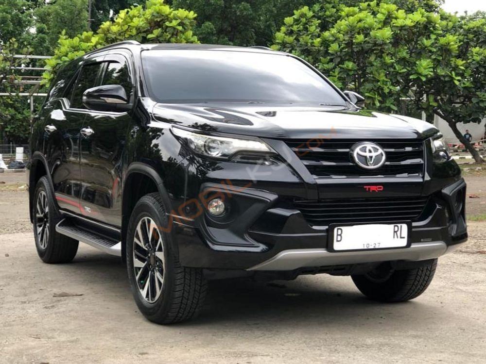 Mobil Toyota Fortuner 2017