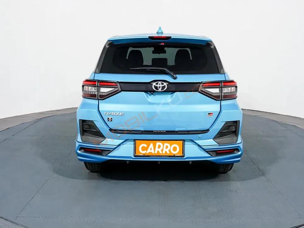 Mobil Toyota Raize 2021