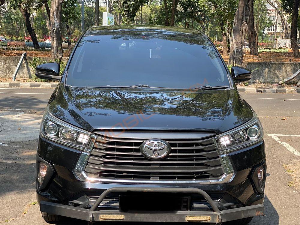 Mobil Toyota Kijang Innova 2021