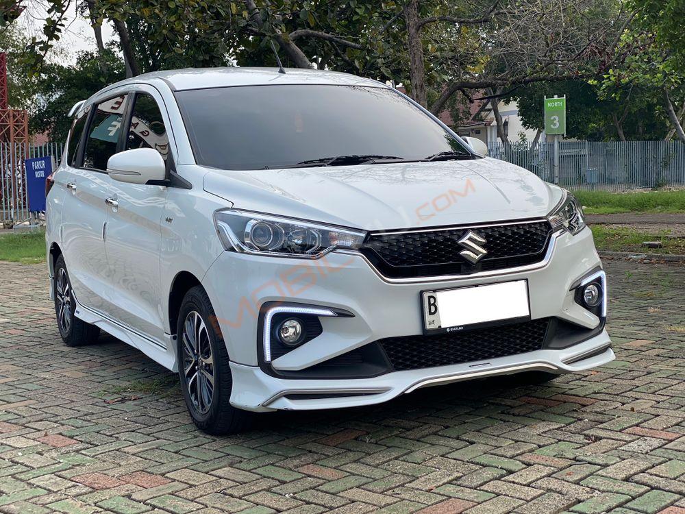 Mobil Suzuki Ertiga 2022