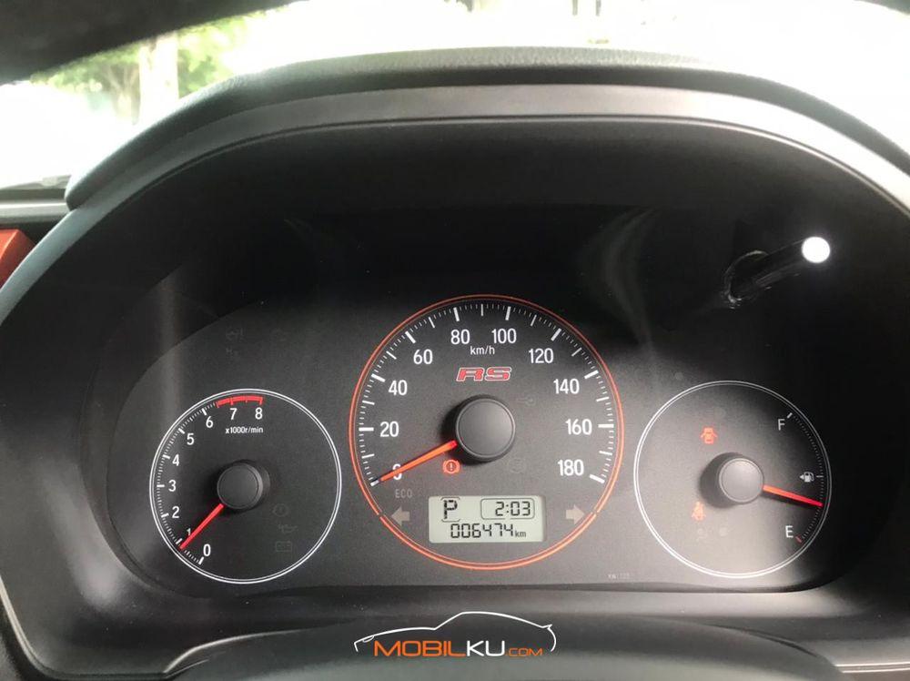 Mobil Honda Brio 2019