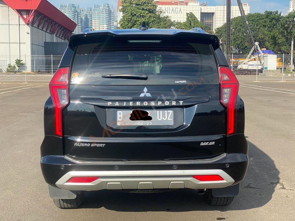Mobil Mitsubishi Pajero Sport 2022