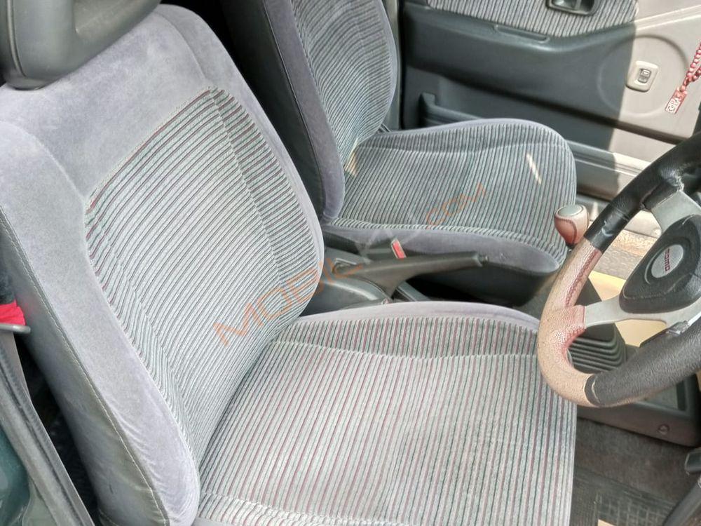 Mobil Daihatsu Charade 1997