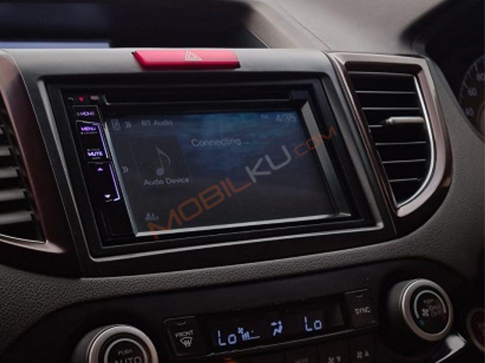 Mobil Honda CR-V 2013