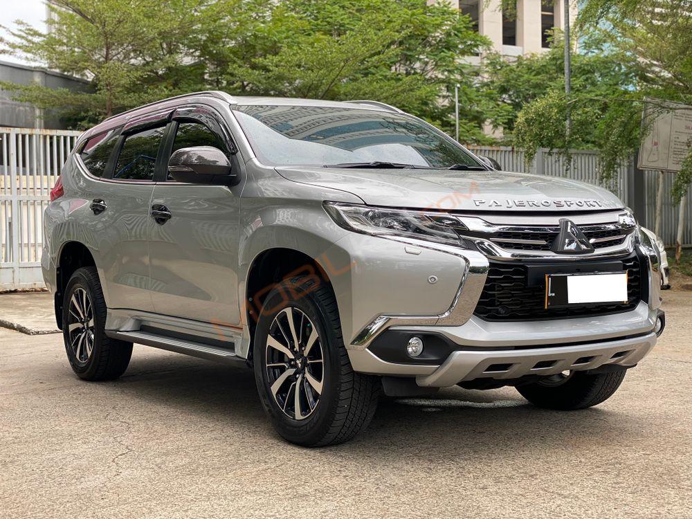 Mobil Mitsubishi Pajero Sport 2019