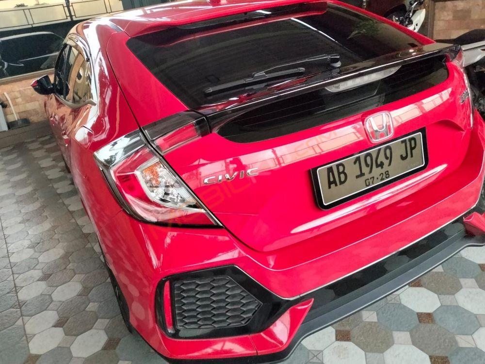 Mobil Honda Civic Hatchback 2018