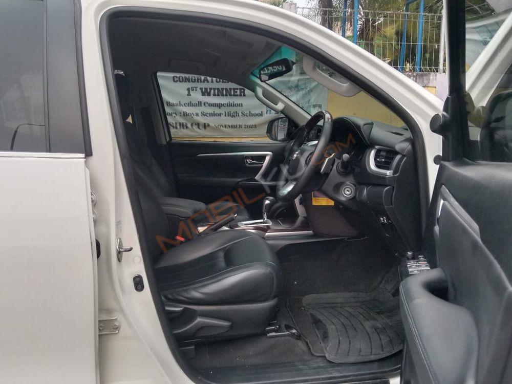 Mobil Toyota Fortuner 2016