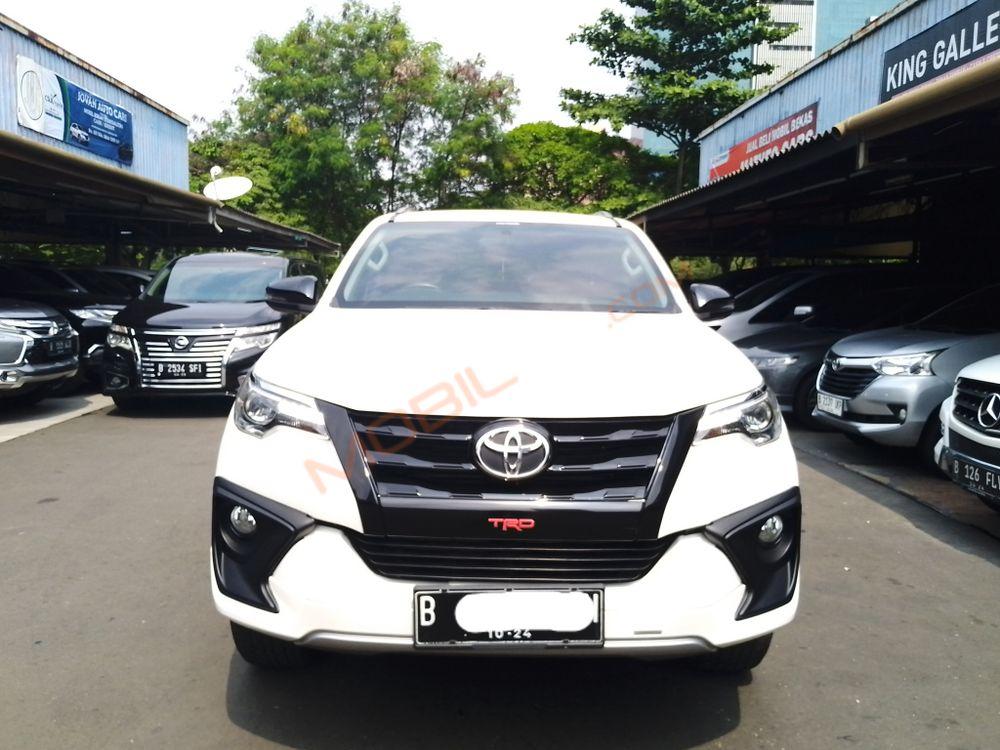 Mobil Toyota Fortuner 2019