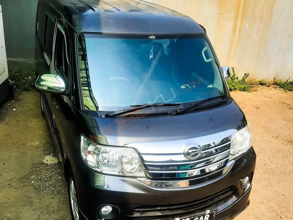 Mobil Daihatsu Luxio 2018