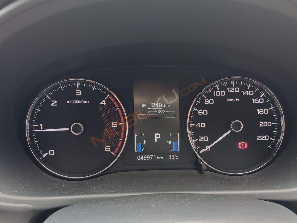 Mobil Mitsubishi Pajero Sport 2016