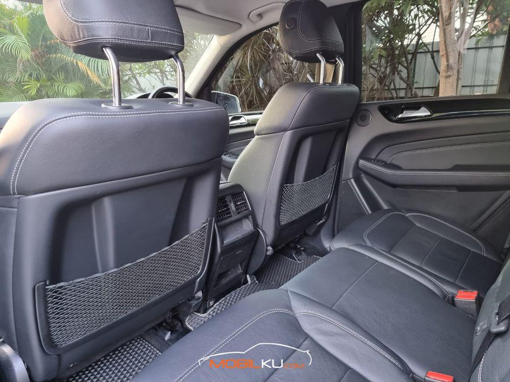 Mobil Mercedes-Benz ML 2014