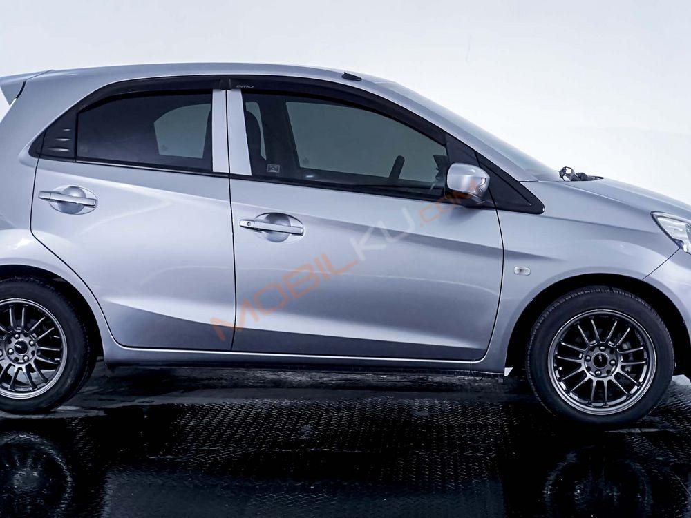 Mobil Honda Brio 2017